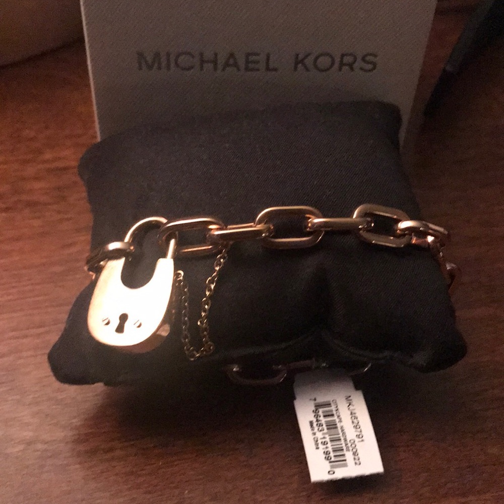 Michael Kors Padlock bracelet